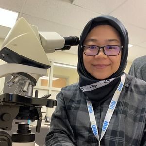 Meet your Posher, Fazarina